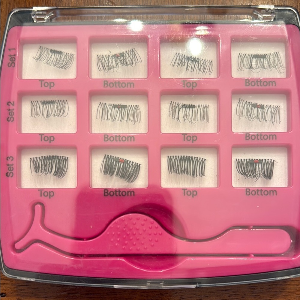 Pink Lashes Set with Dramatic Styles